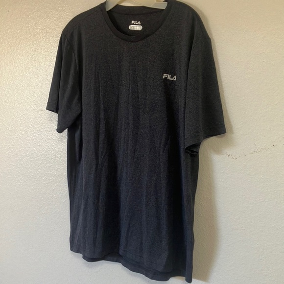 Men’s Fila Short Sleeve Tee Casual Essential large - Picture 1 of 4